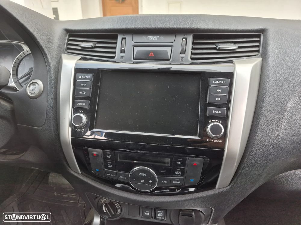 Nissan Navara 2.3 dCi CD 4WD N-Guard AT - 6