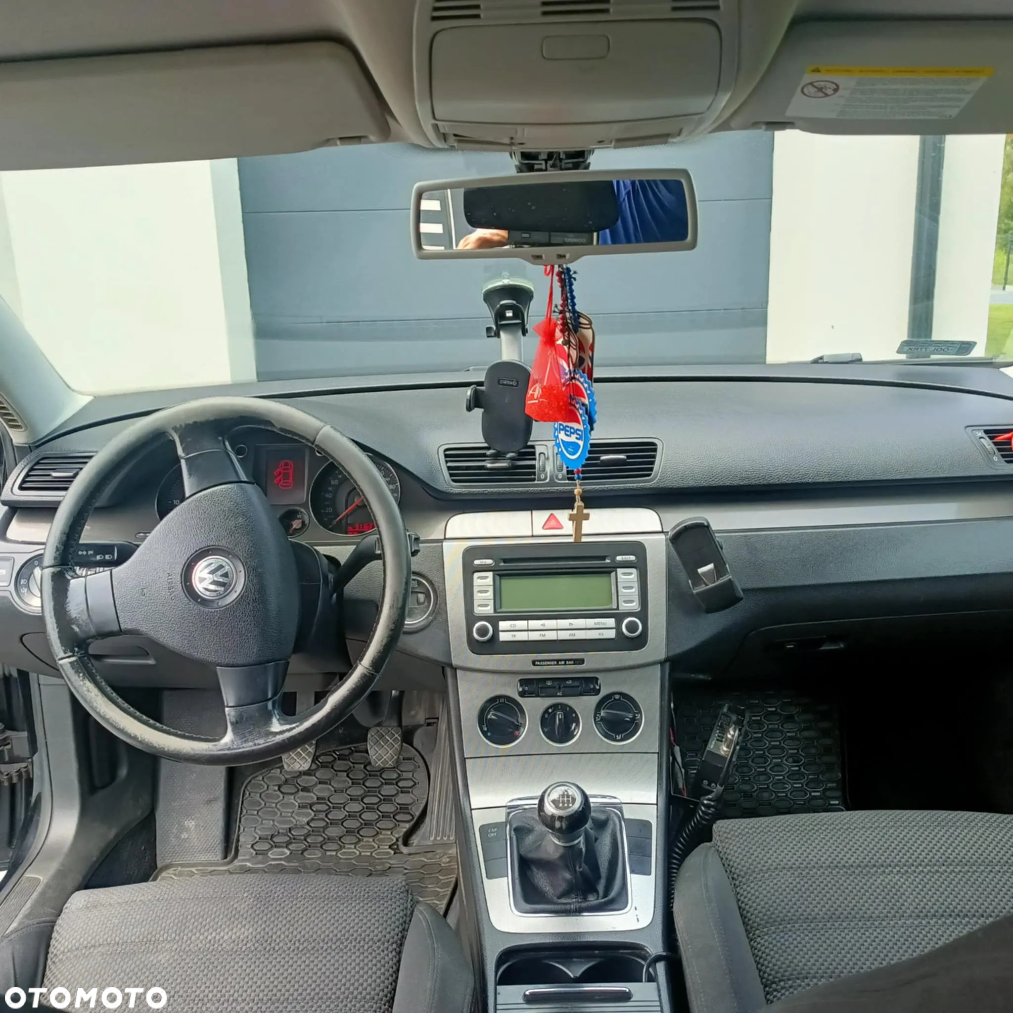 Volkswagen Passat - 9