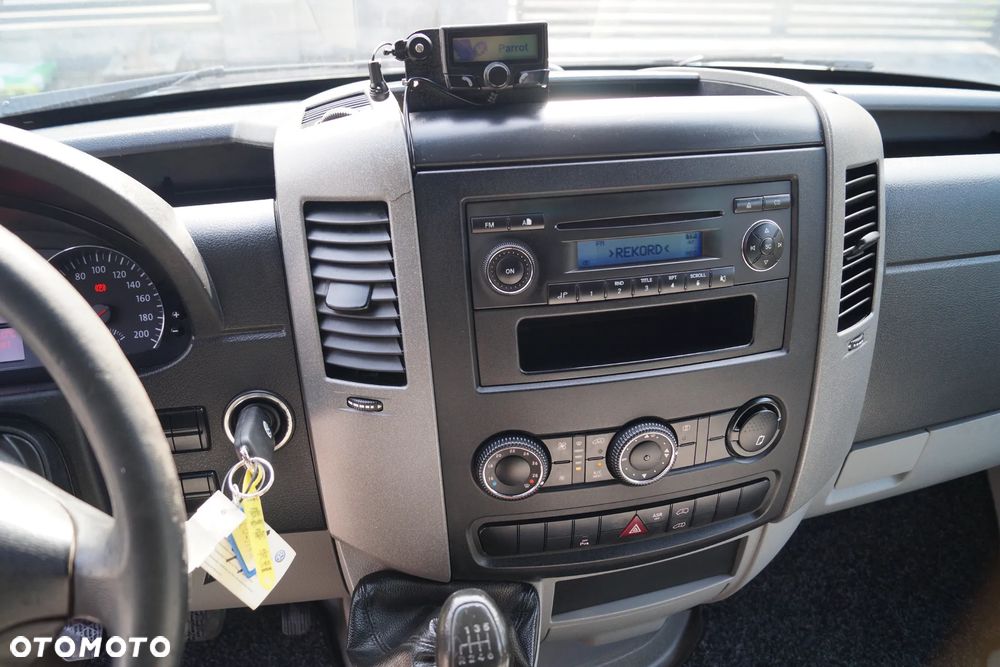 Volkswagen Crafter - 27