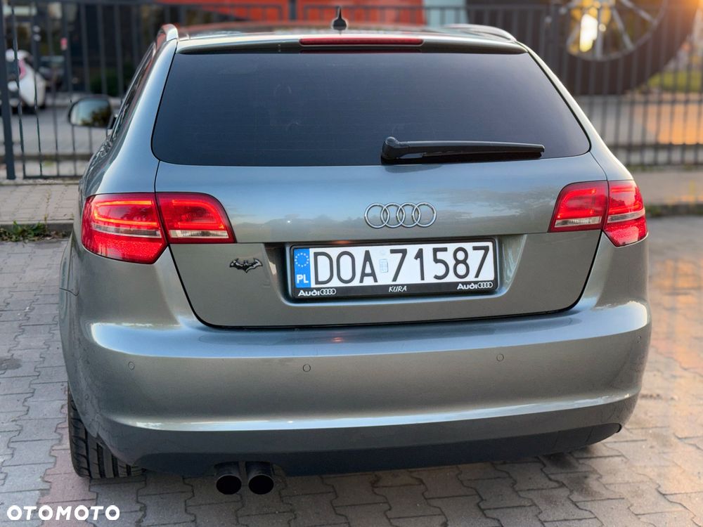 Audi A3 Sportback 2.0 TDI Ambiente - 15