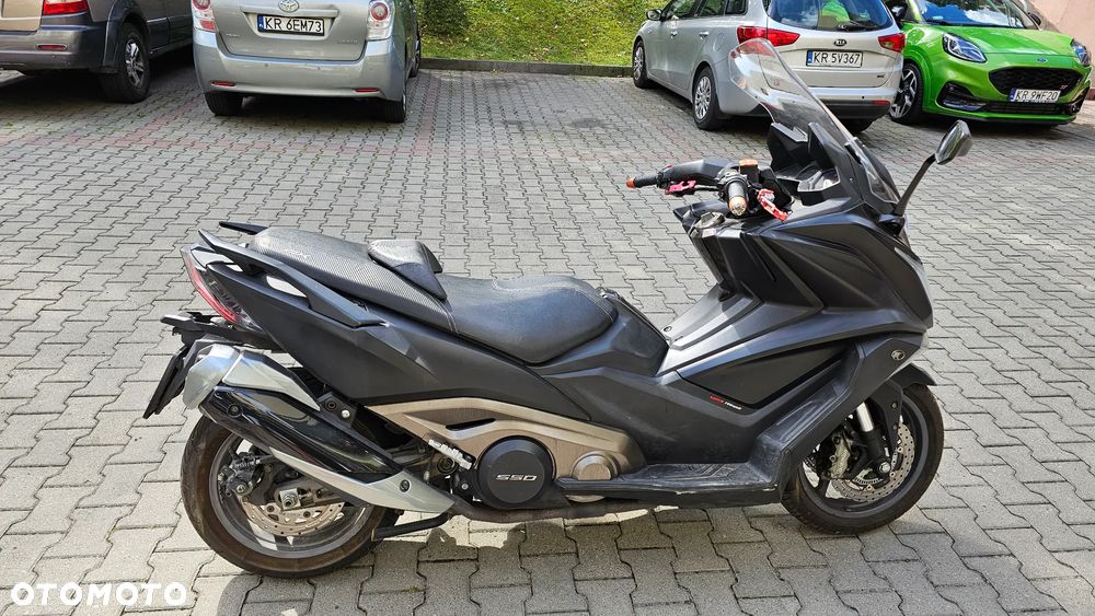 Kymco AK 550 - 9