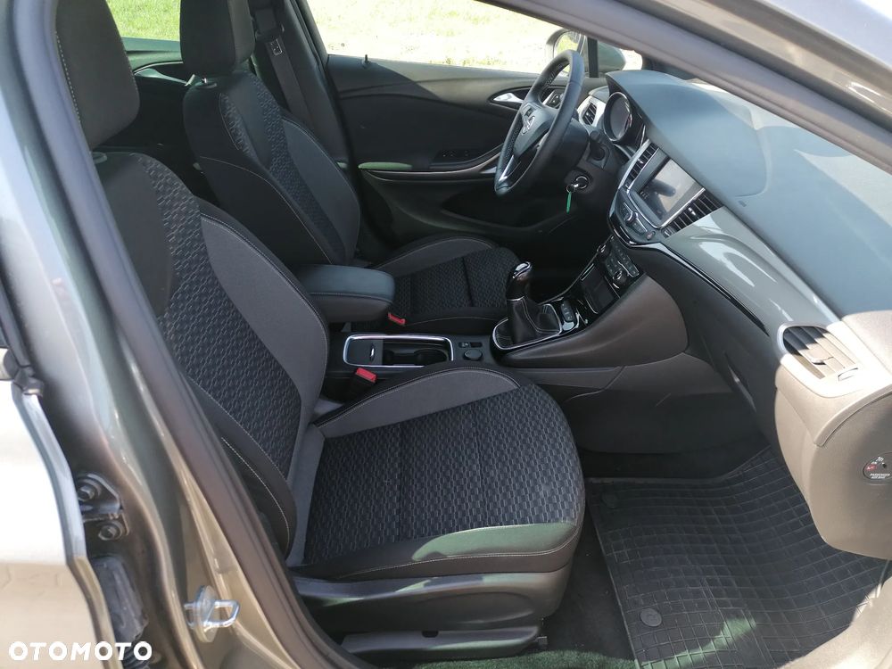 Opel Astra 1.2 T GS Line S&S - 20