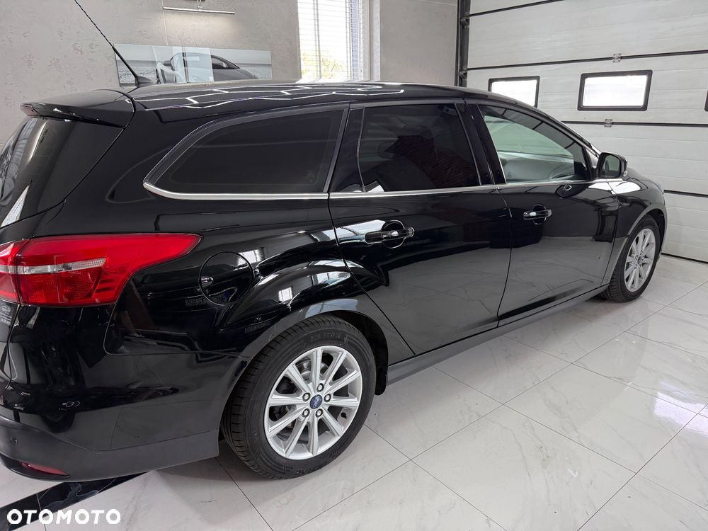 Ford Focus 1.0 EcoBoost Titanium - 9