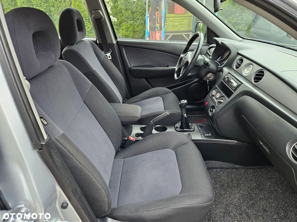 Mitsubishi Outlander 2.0 4WD Intense - 14