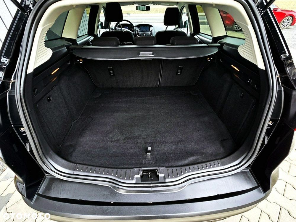 Ford Focus - 21