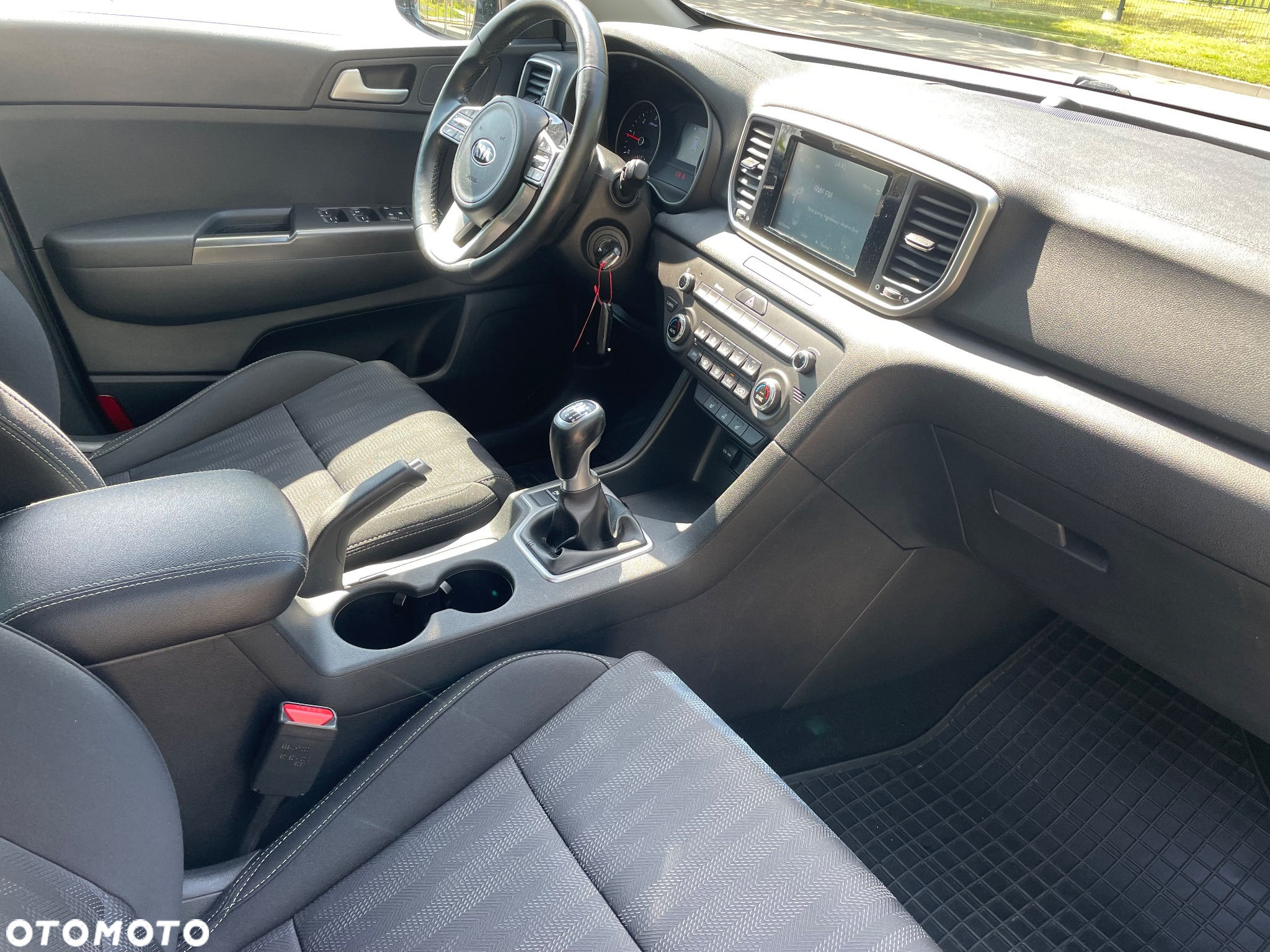 Kia Sportage 1.6 CRDI 2WD SPIRIT - 16