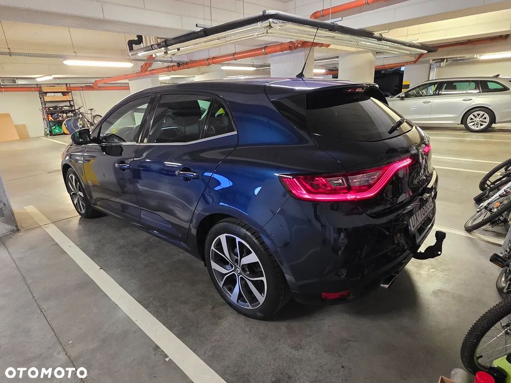 Renault Megane ENERGY TCe 130 BOSE EDITION - 35