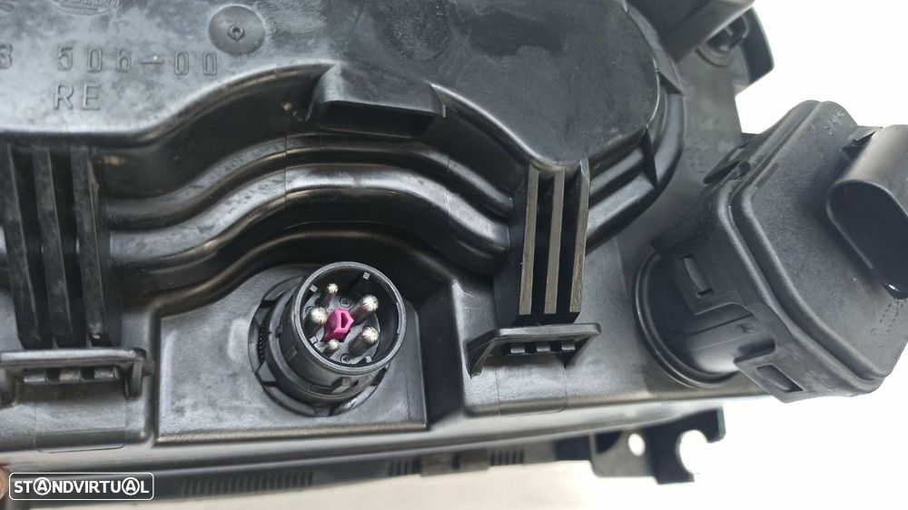 FAROL DIREITO AUDI A3 (8L) 1.6 AMBITION - 7