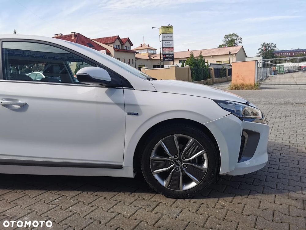 Hyundai IONIQ Hybrid 1.6 GDI Premium - 13