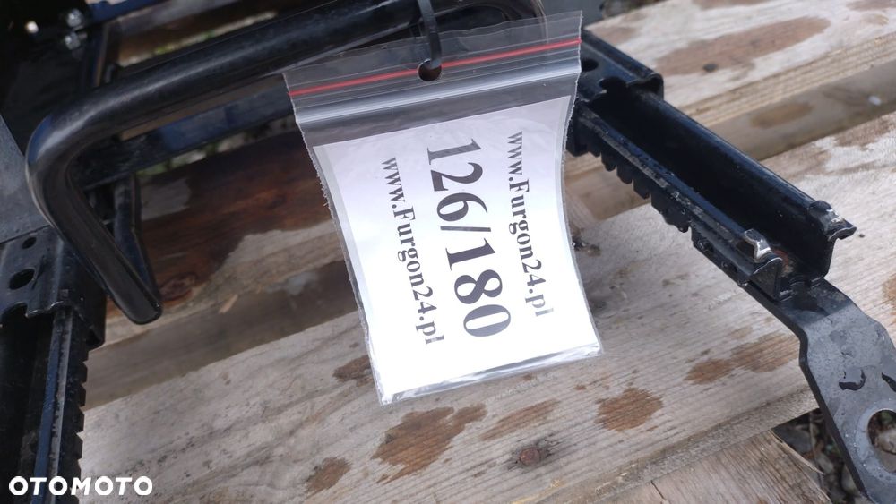 FOTEL PASAŻERA RENAULT TRUCK D T C K MIDLUM PREMIUM NO 126/180 - 6