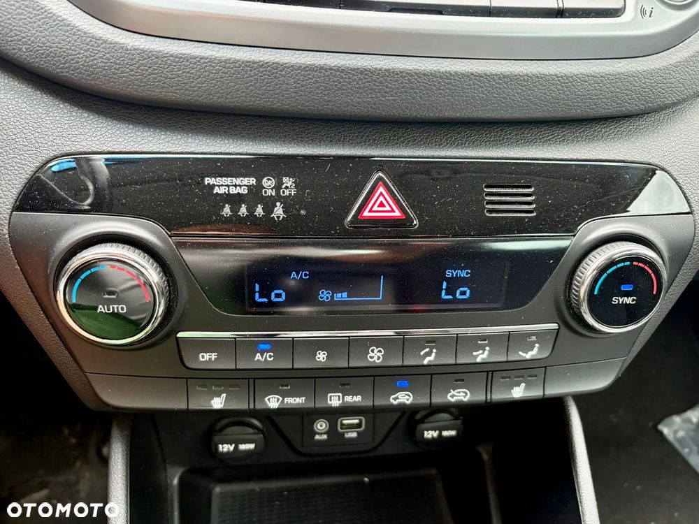 Hyundai Tucson blue 1.7 CRDi 2WD Trend - 12
