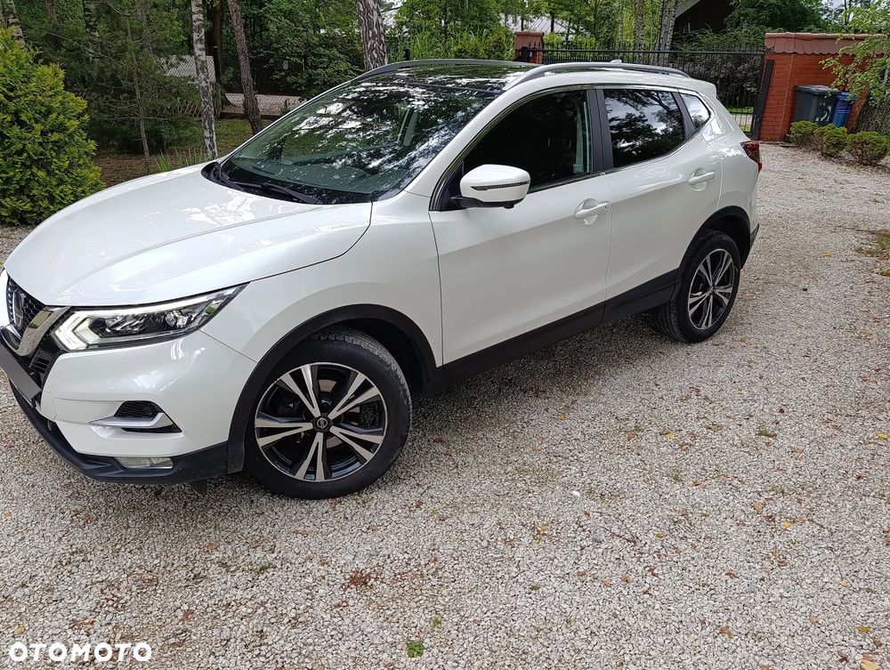 Nissan Qashqai 1.3 DIG-T N-Connecta DCT - 5