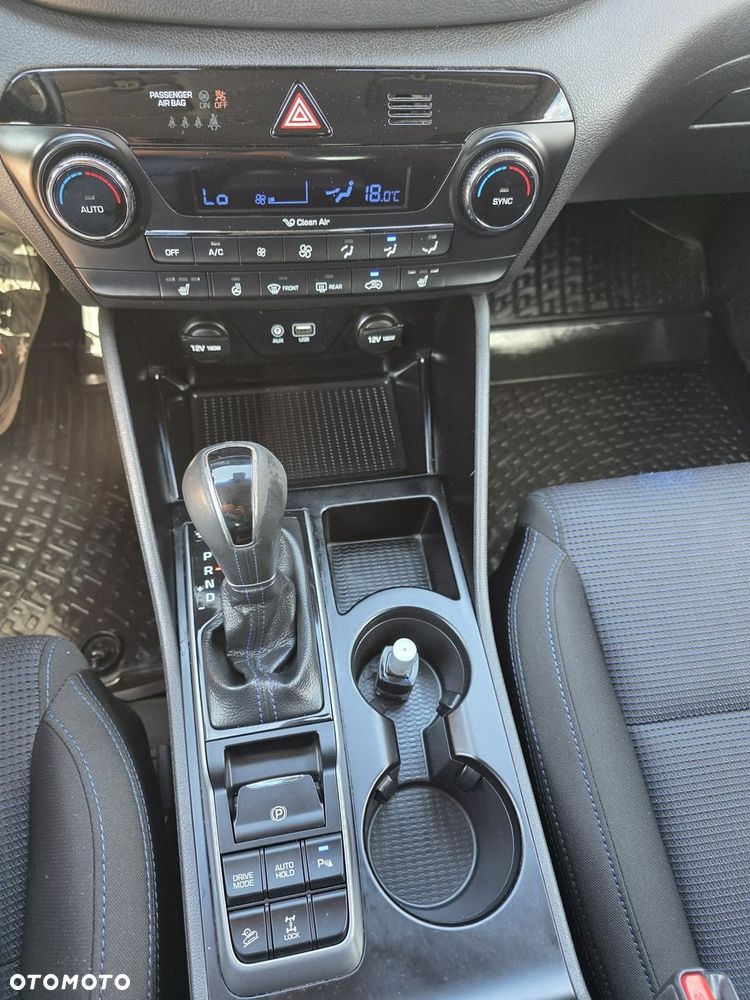 Hyundai Tucson 1.6 GDi 4WD DCT Premium - 32