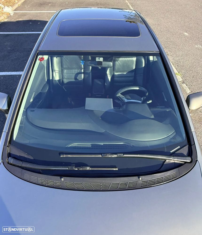 Honda Civic 1.8 ES - 35