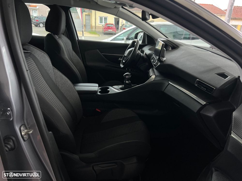 Peugeot 3008 1.5 BlueHDi Active Pack - 21