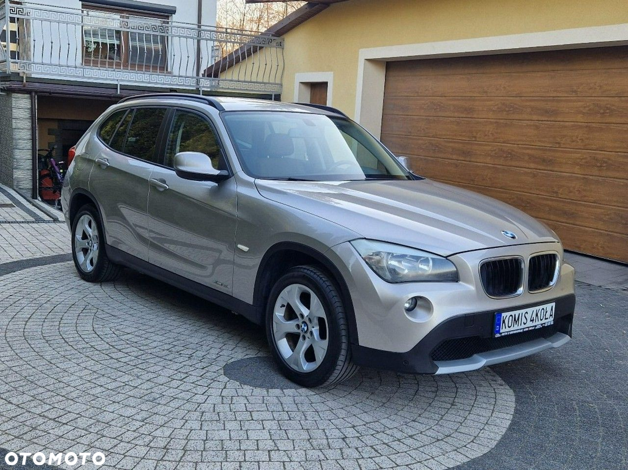 BMW X1 - 8