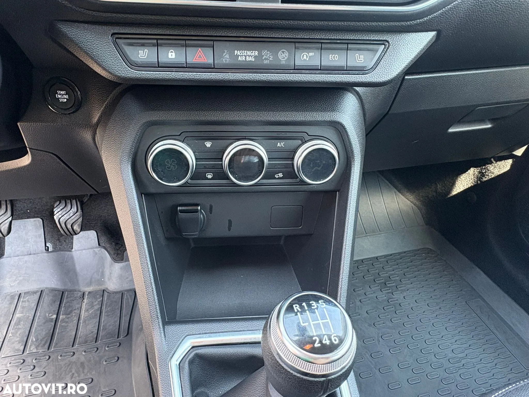 Dacia Logan TCe 90 MT6 Comfort - 10