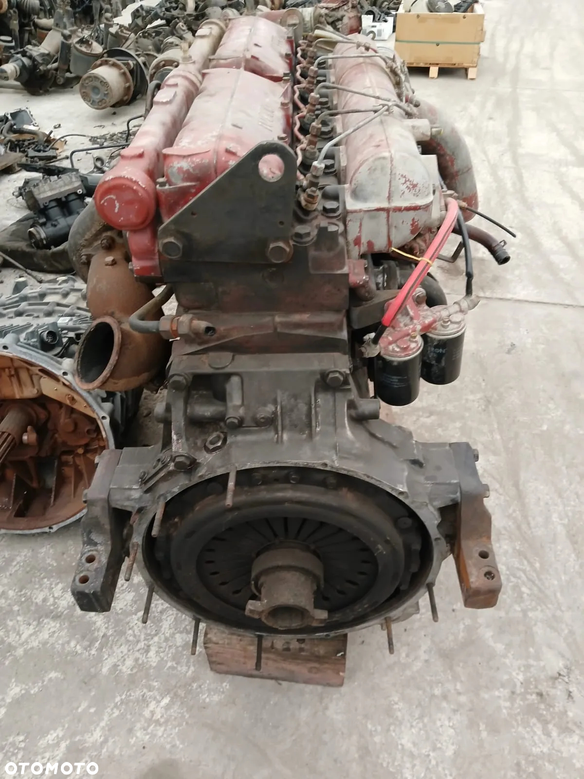 SILNIK IVECO 98447129 8215.42 420KM - 4