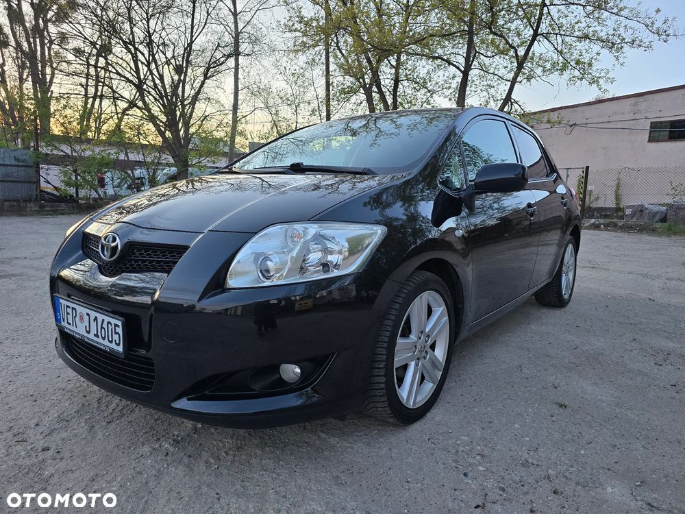 Toyota Auris 1.4 VVT-i Sol - 2