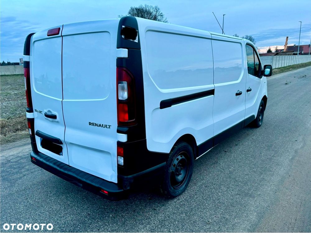 Renault Trafic - 8