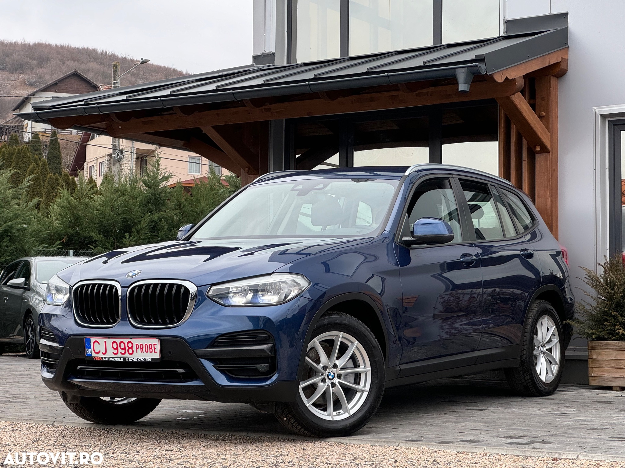 BMW X3 xDrive20d AT Advantage - 2
