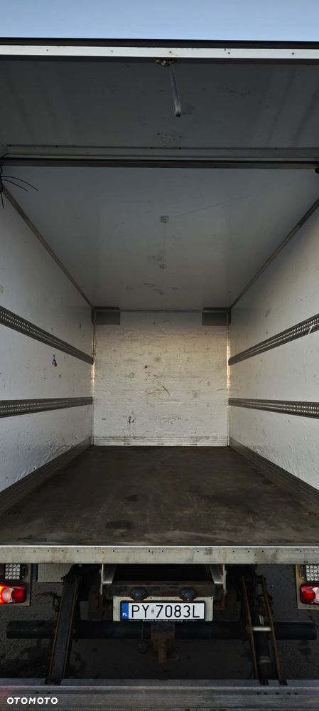 Mitsubishi Fuso Canter - 22