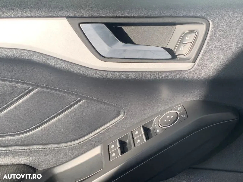 Ford Focus 1.0 EcoBoost Trend - 14