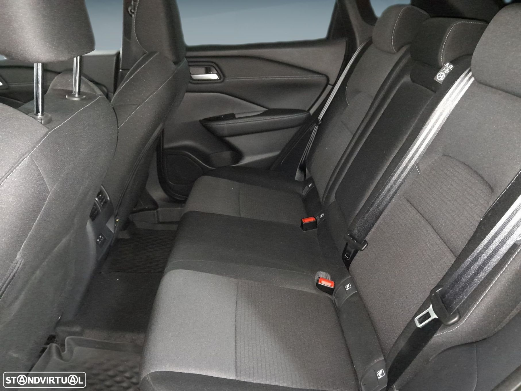Nissan Qashqai 1.3 DIG-T N-Connecta LED - 8