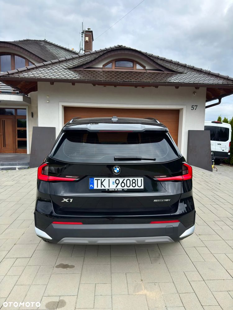 BMW X1 sDrive18i xLine - 4