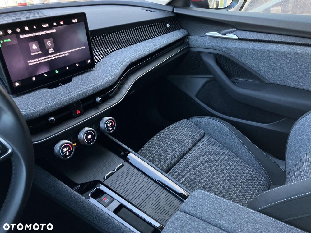 Skoda Superb 2.0 TDI SCR Selection DSG - 15