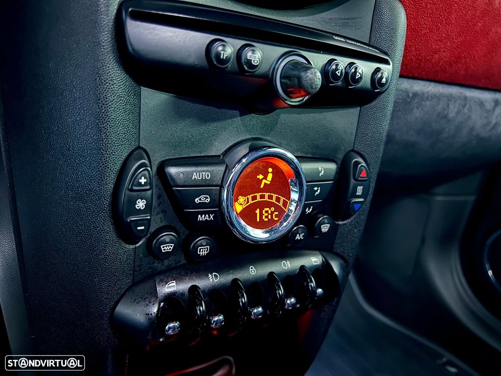 MINI Clubman John Cooper Works - 12