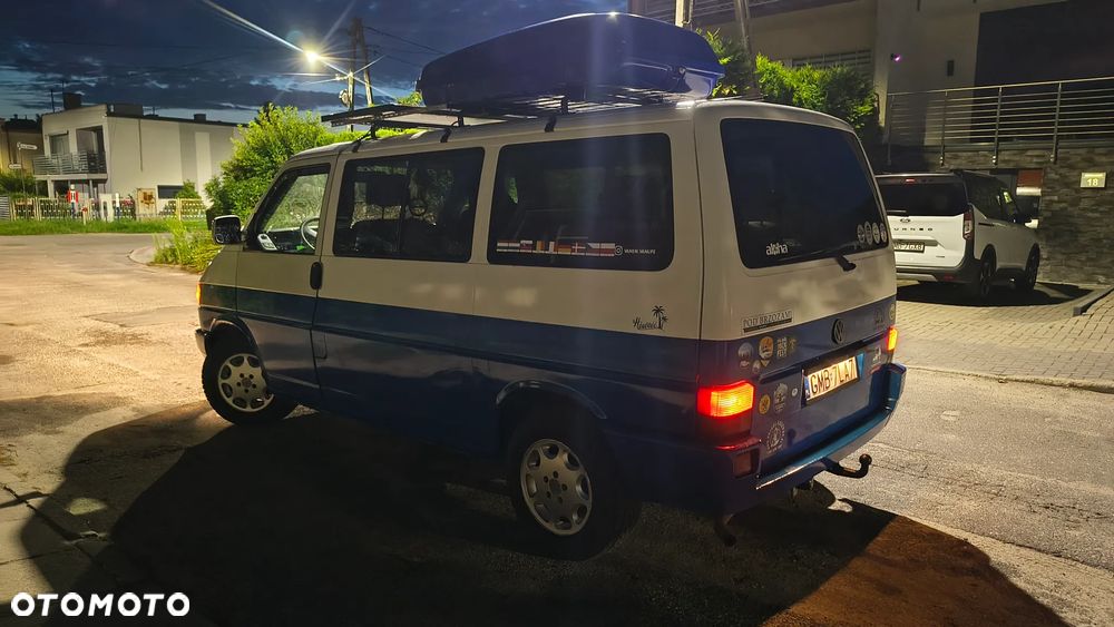 Volkswagen Multivan - 17