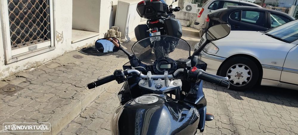 Yamaha Fazer 600 - 11