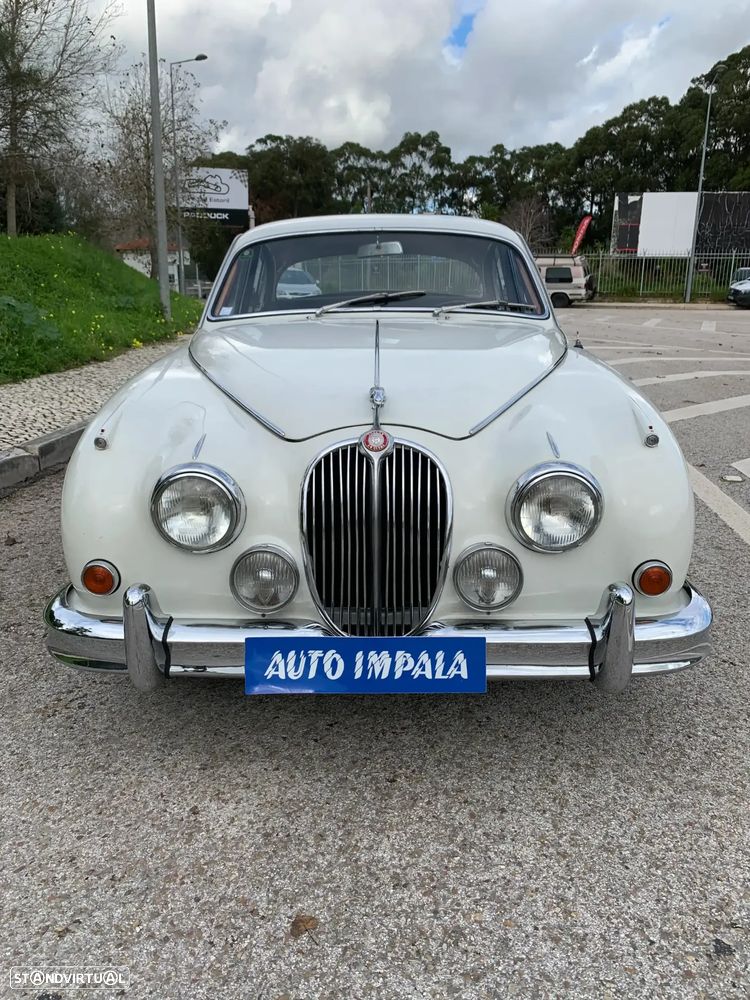 Jaguar MK II - 2