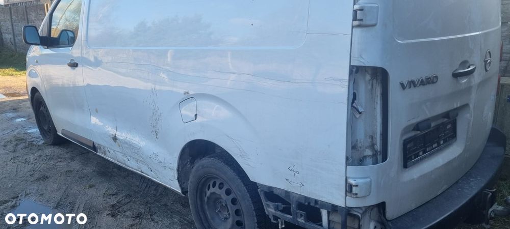 Opel VIVARO - 17