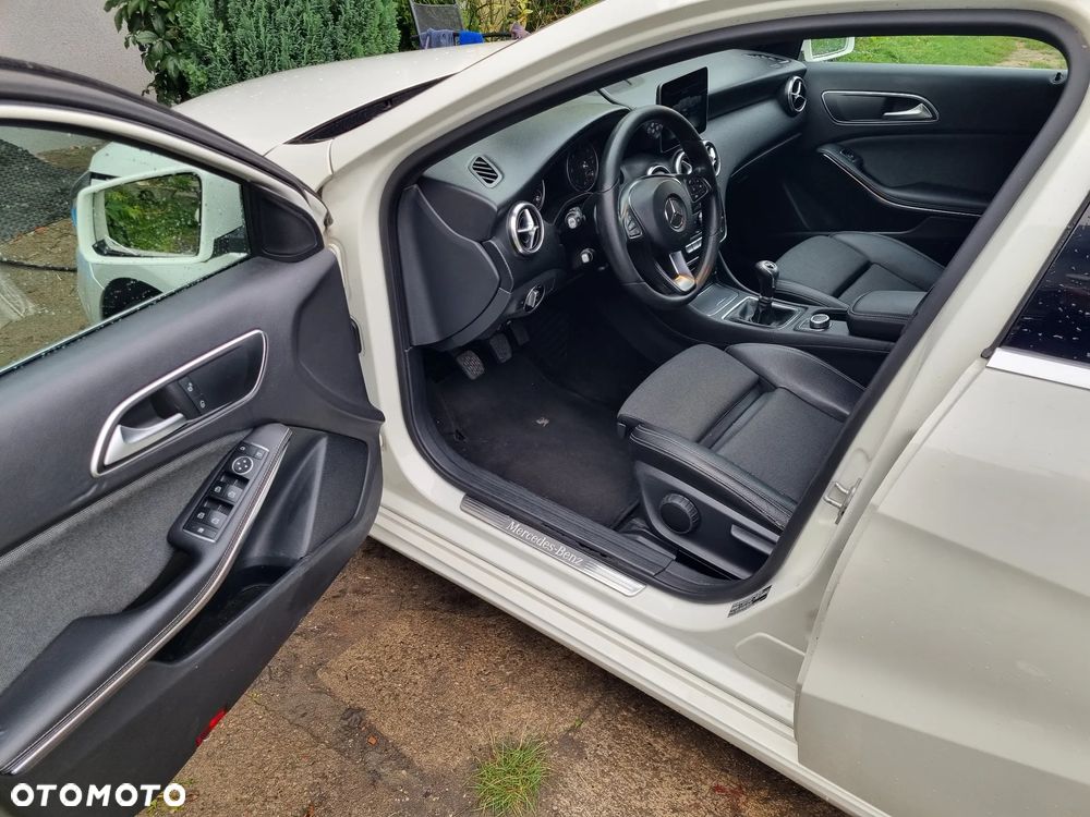 Mercedes-Benz Klasa A 180 d - 24