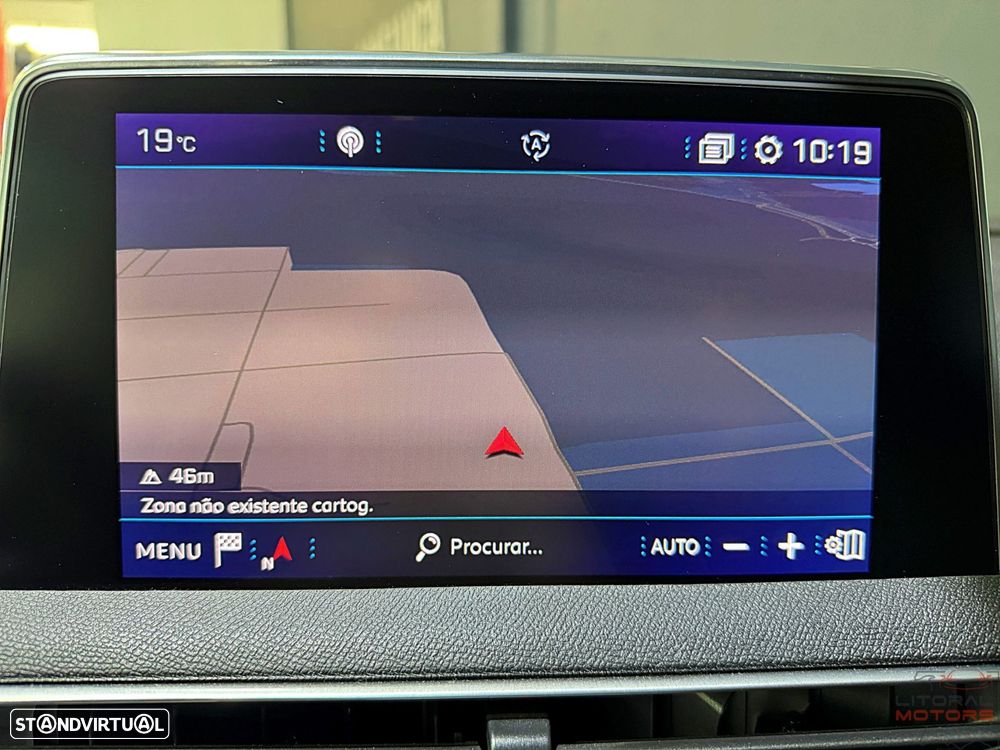 Peugeot 3008 1.2 PureTech Allure Pack EAT8 - 32