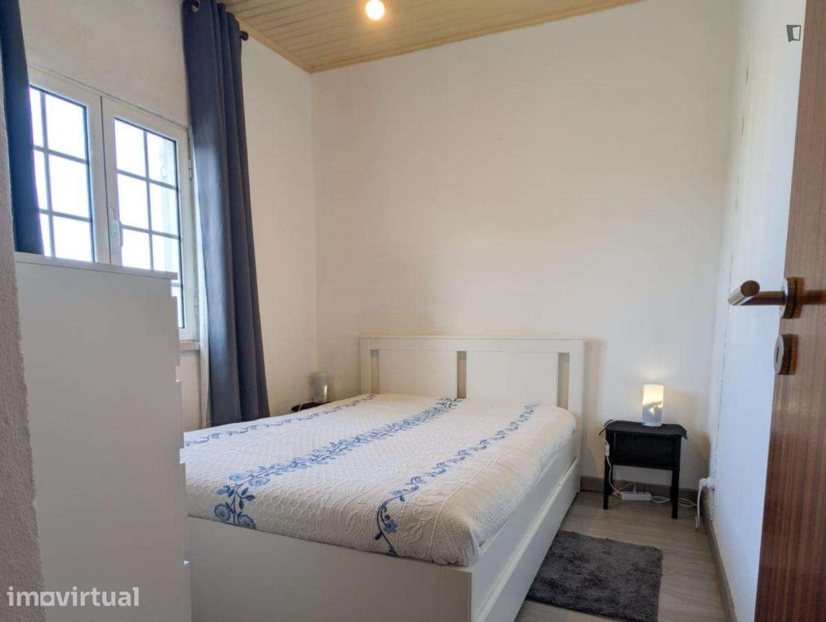 Casa com 2 quartos - localizado em Loreto Coimbra - Grande imagem: 4/7