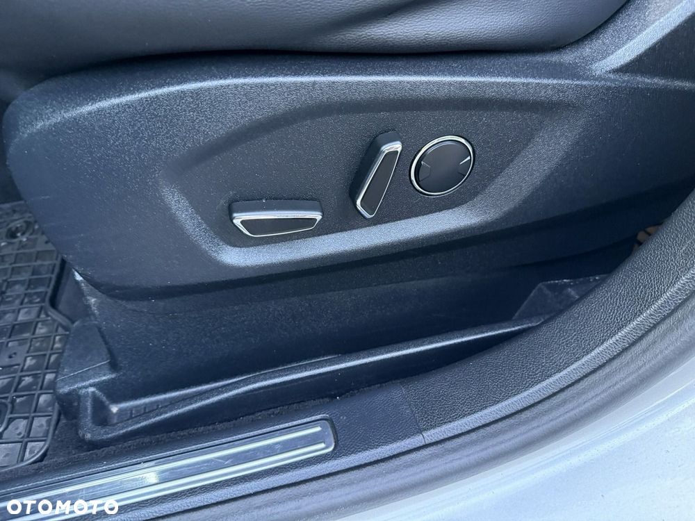 Ford Galaxy 2.0 TDCi Titanium PowerShift - 36