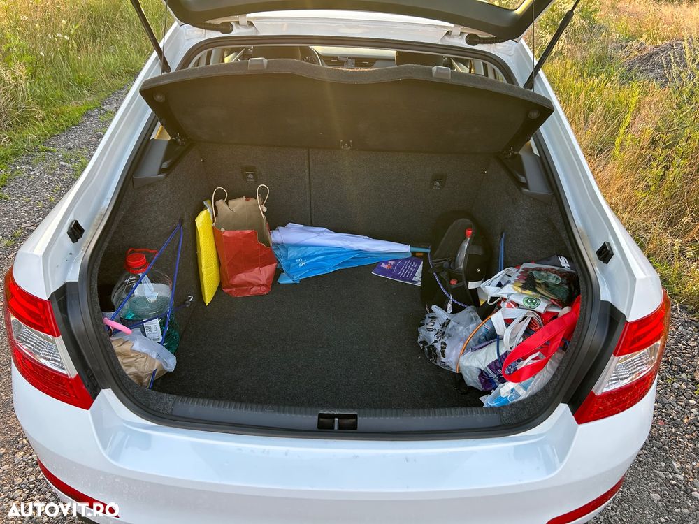 Skoda Octavia 1.6 TDI Ambition - 11