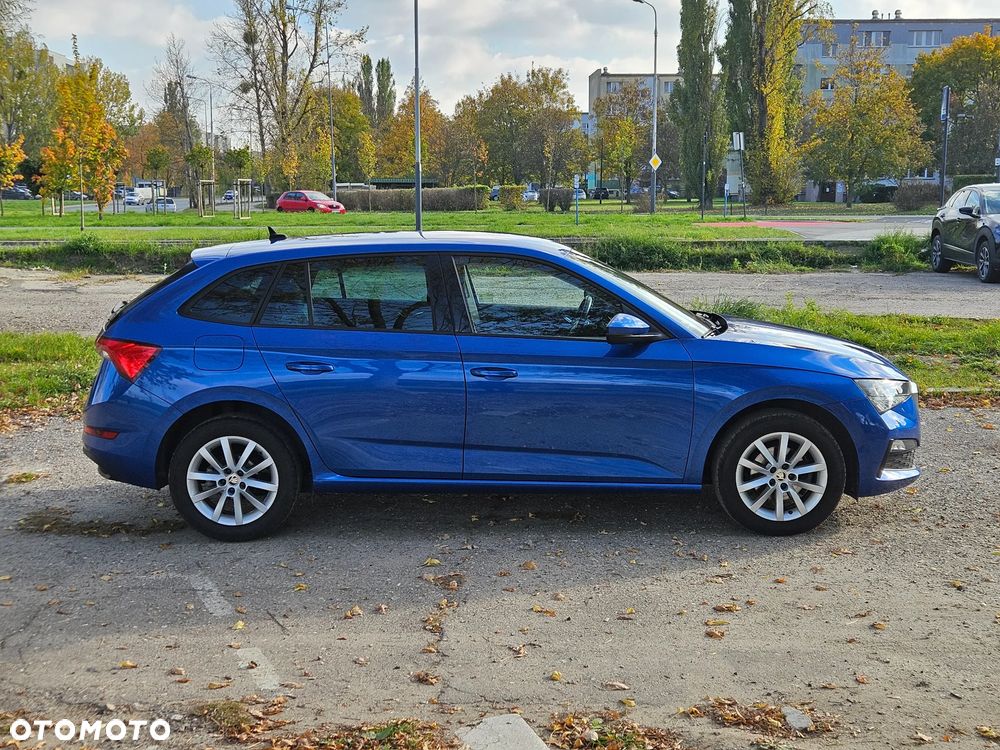 Skoda Scala 2021 photo 2
