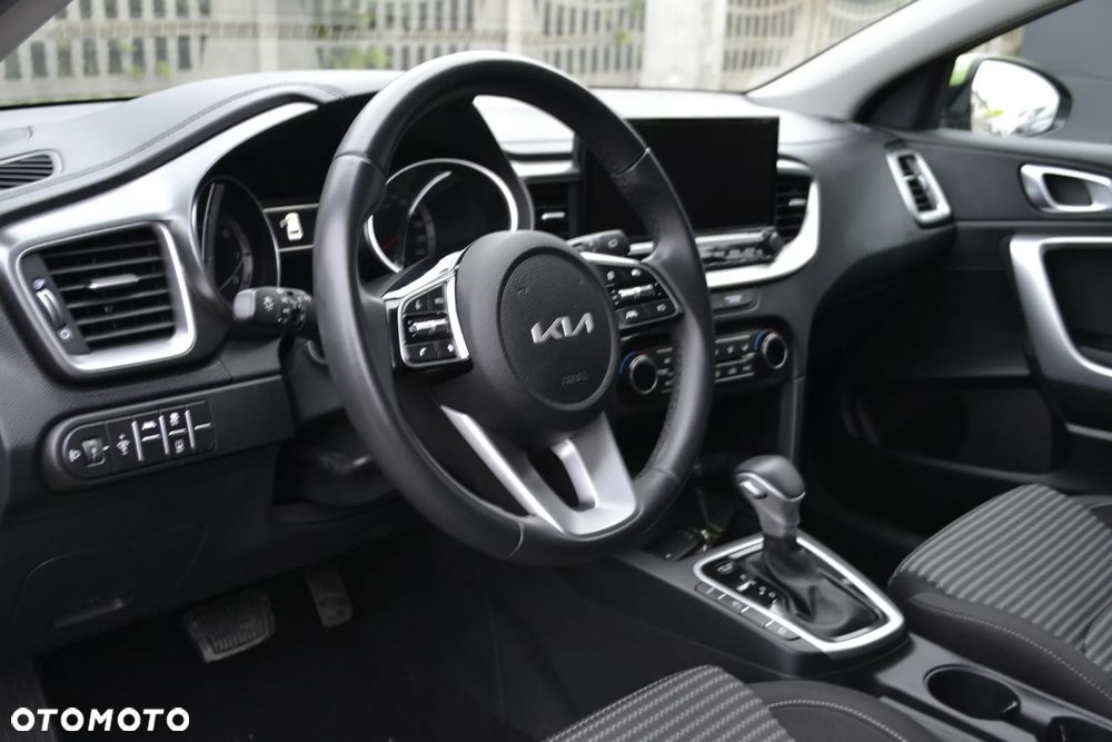 Kia XCeed - 21