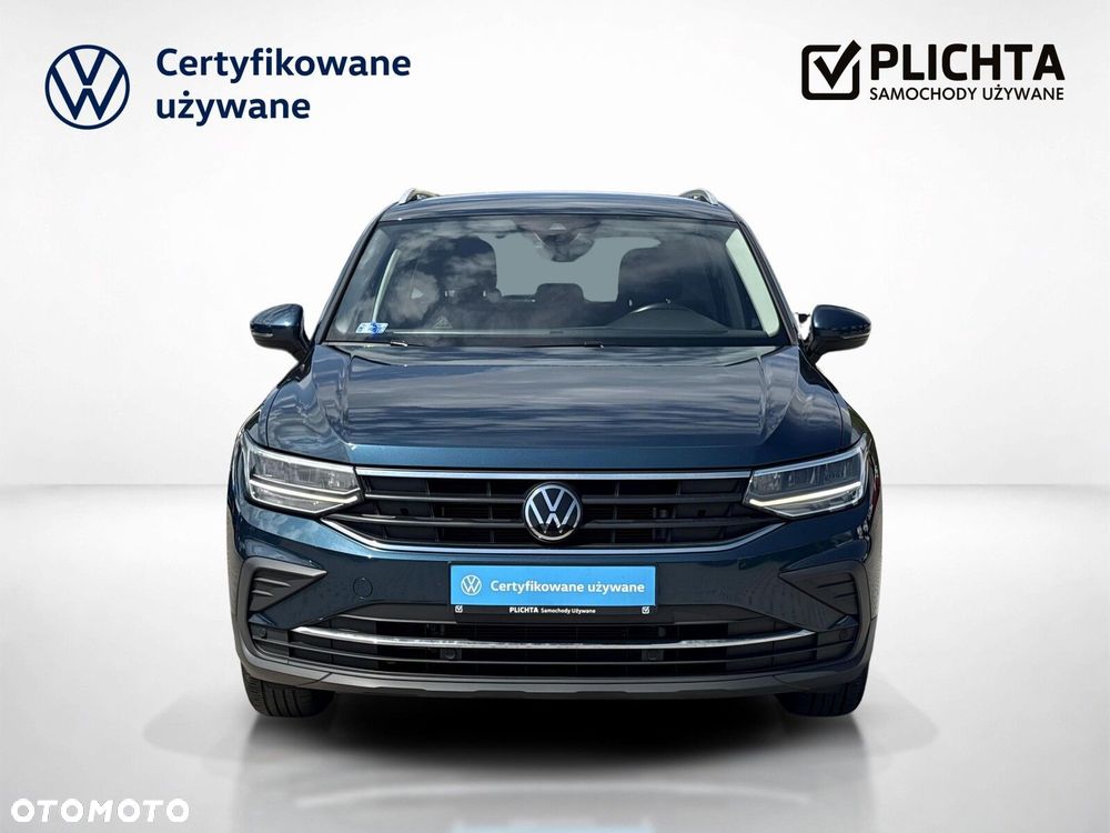 Volkswagen Tiguan - 9