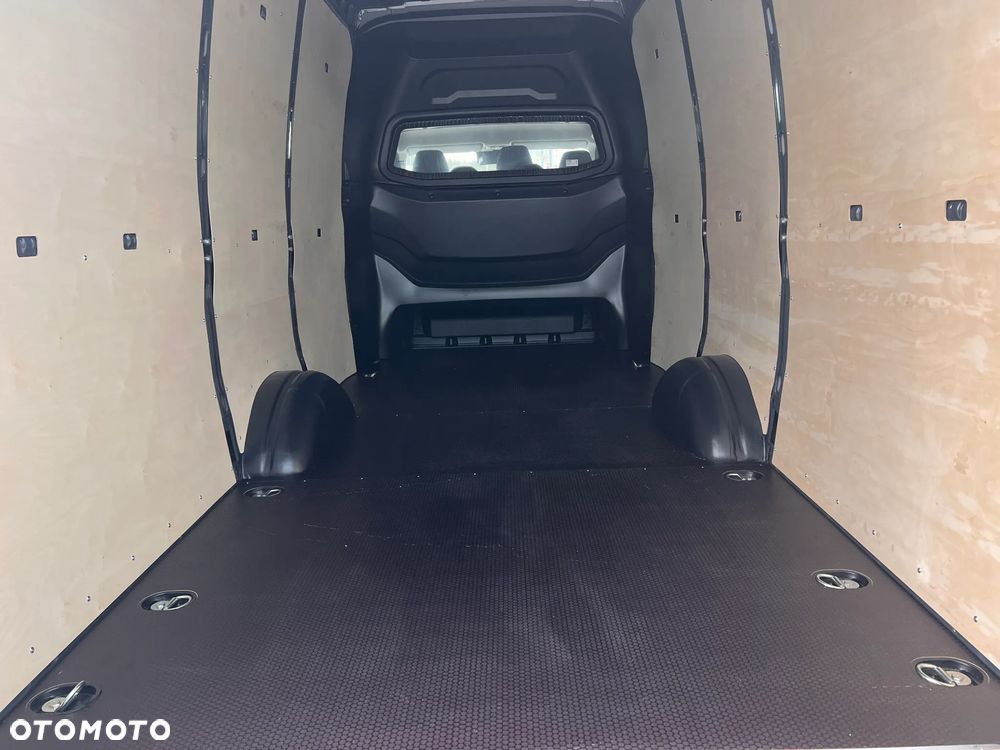 Iveco BRYGADÓWKA 7 MIEJSC OD RĘKI,MINIMUM FORMALNOŚCI,MAX SATYSFAKCJI - 23