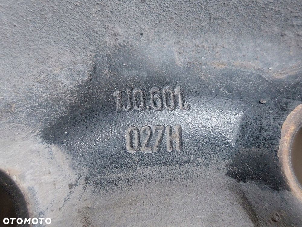 Felgi stalowe Seat Leon TOLEDO II GOLF IV BORA OCTAVIA 6J 15 ET 38 5X100 - 3