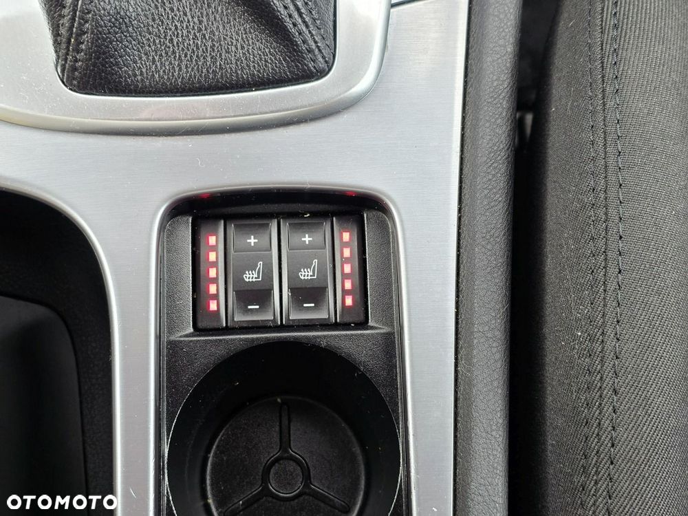 Ford Mondeo 2.0 EcoBoost Titanium - 23