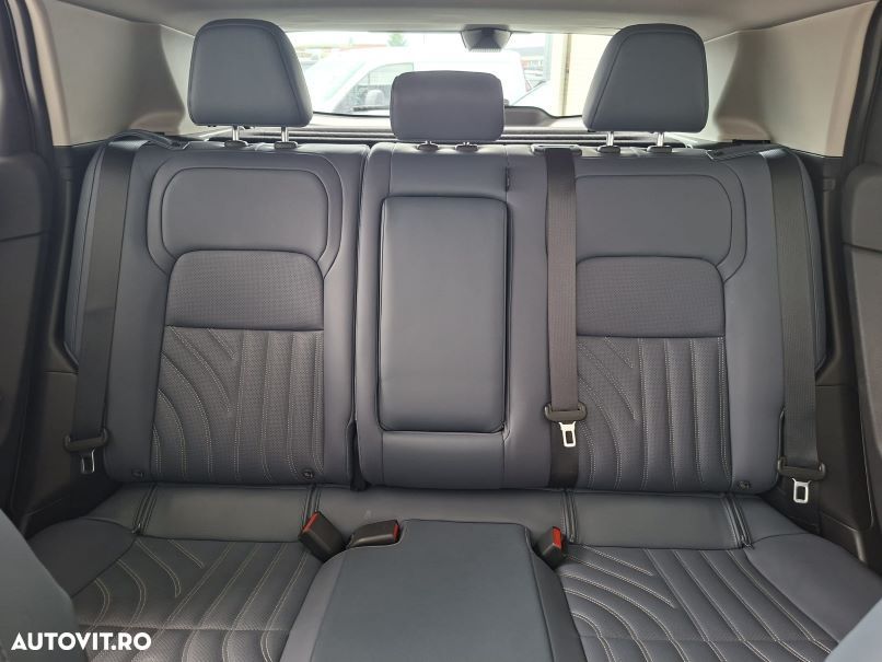 Nissan Ariya 87 kWh e-4ORCE Evolve - 8
