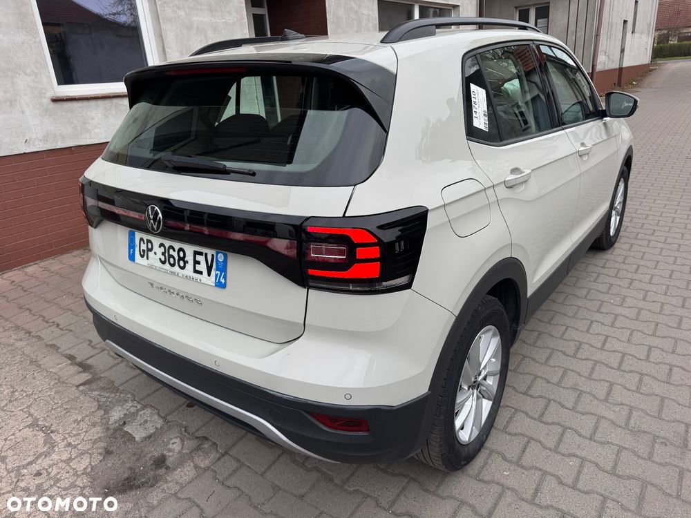 Volkswagen T-Cross - 3