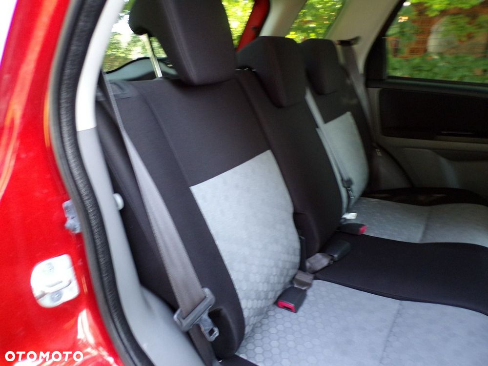 Suzuki SX4 - 23