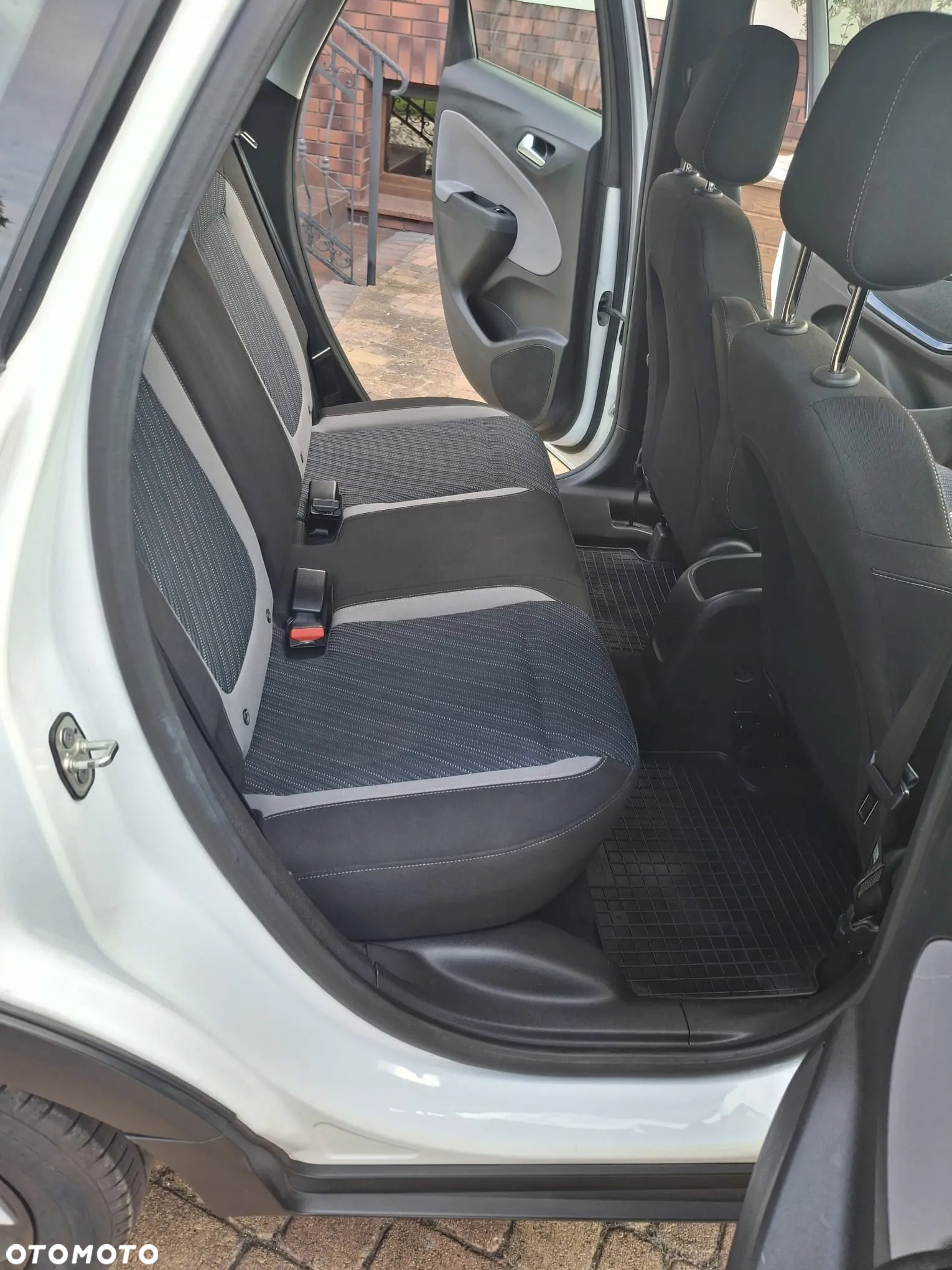 Opel Crossland X 1.5 CDTI Edition S&S - 15